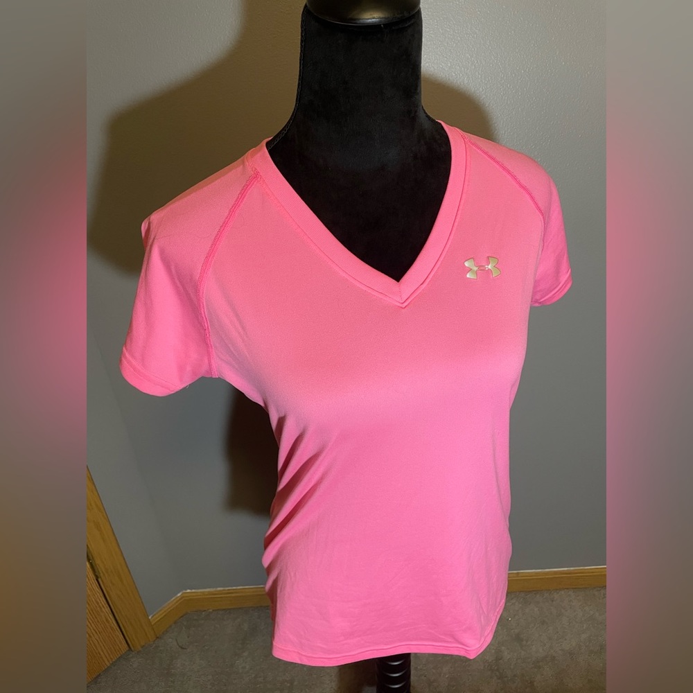 Small neon pink Under Armour top